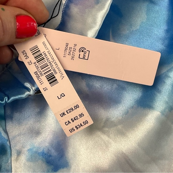 NWT VICTORIA’S SECRET Rainbow Sky Satin 2-pc Short Pajama Set top XL shorts L - Picture 11 of 14